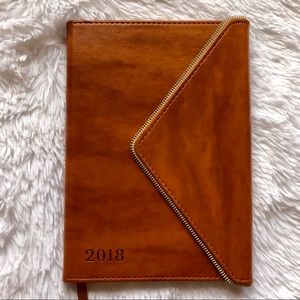 SALE 💕 2018 Zipper Planner